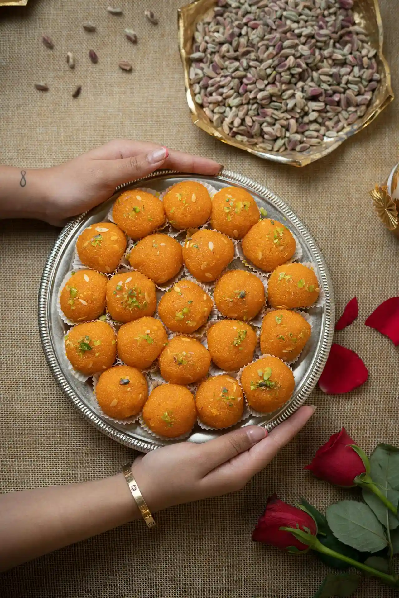 Laddus placed in a tray